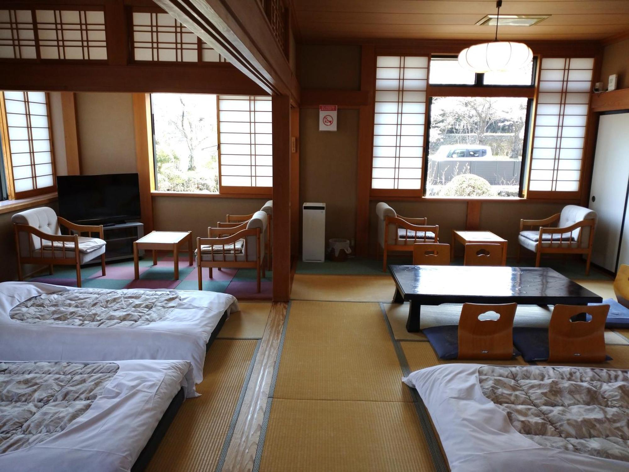 Hotel Nishimiyasou Fujikawaguchiko Zewnętrze zdjęcie