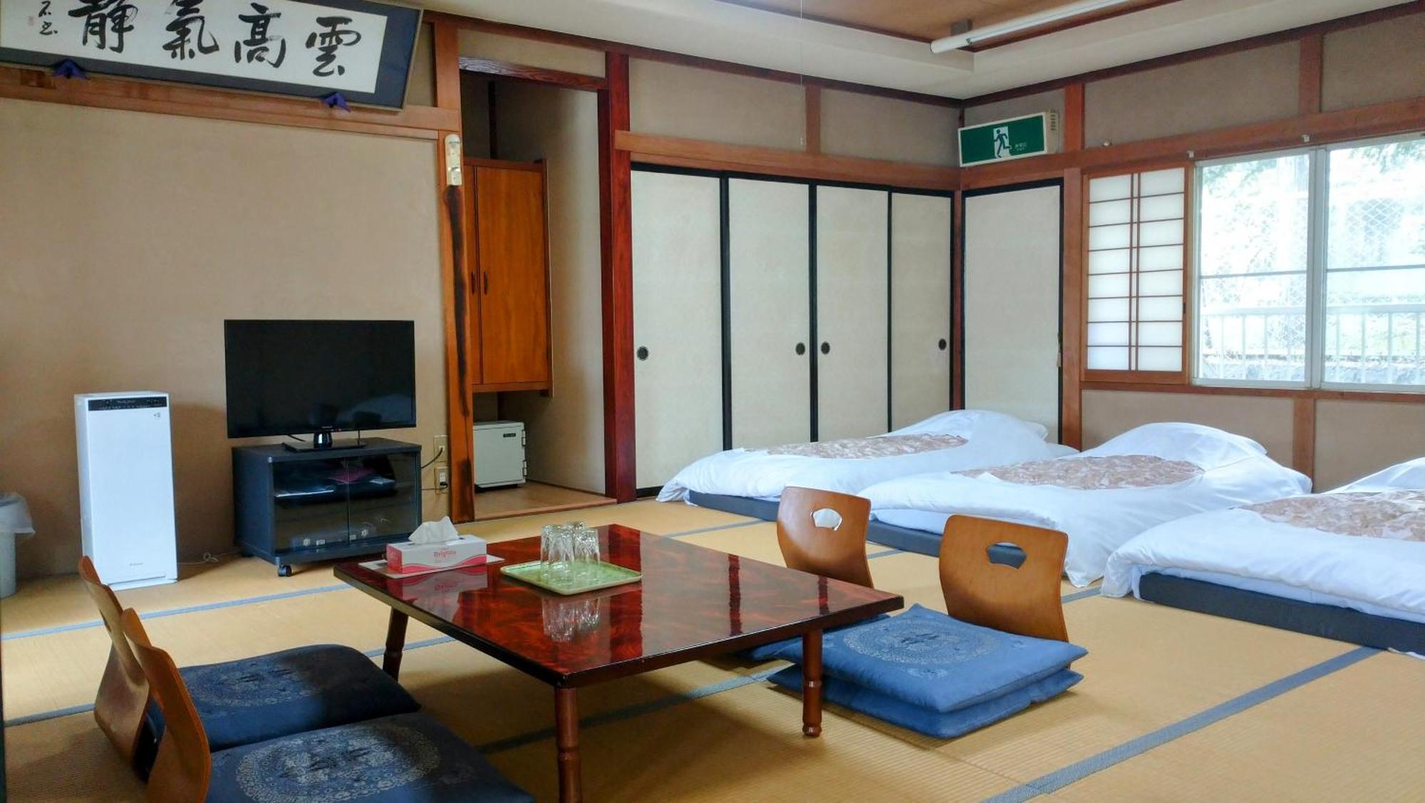 Hotel Nishimiyasou Fujikawaguchiko Zewnętrze zdjęcie
