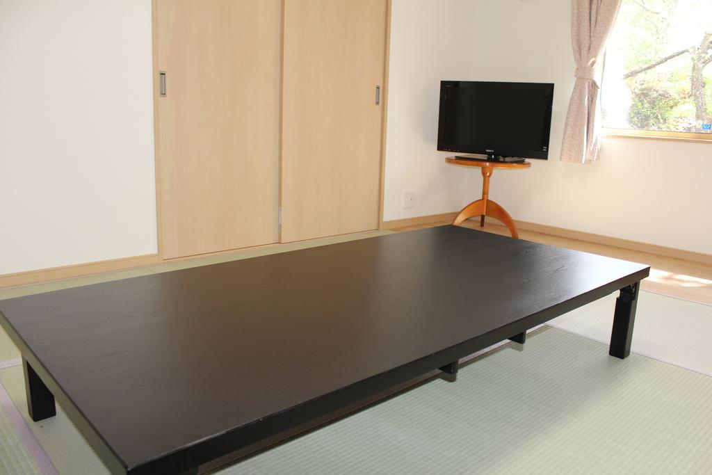 Hotel Nishimiyasou Fujikawaguchiko Zewnętrze zdjęcie