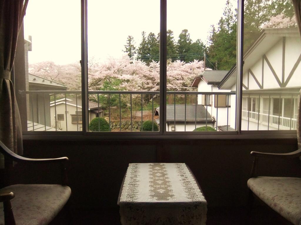 Hotel Nishimiyasou Fujikawaguchiko Zewnętrze zdjęcie