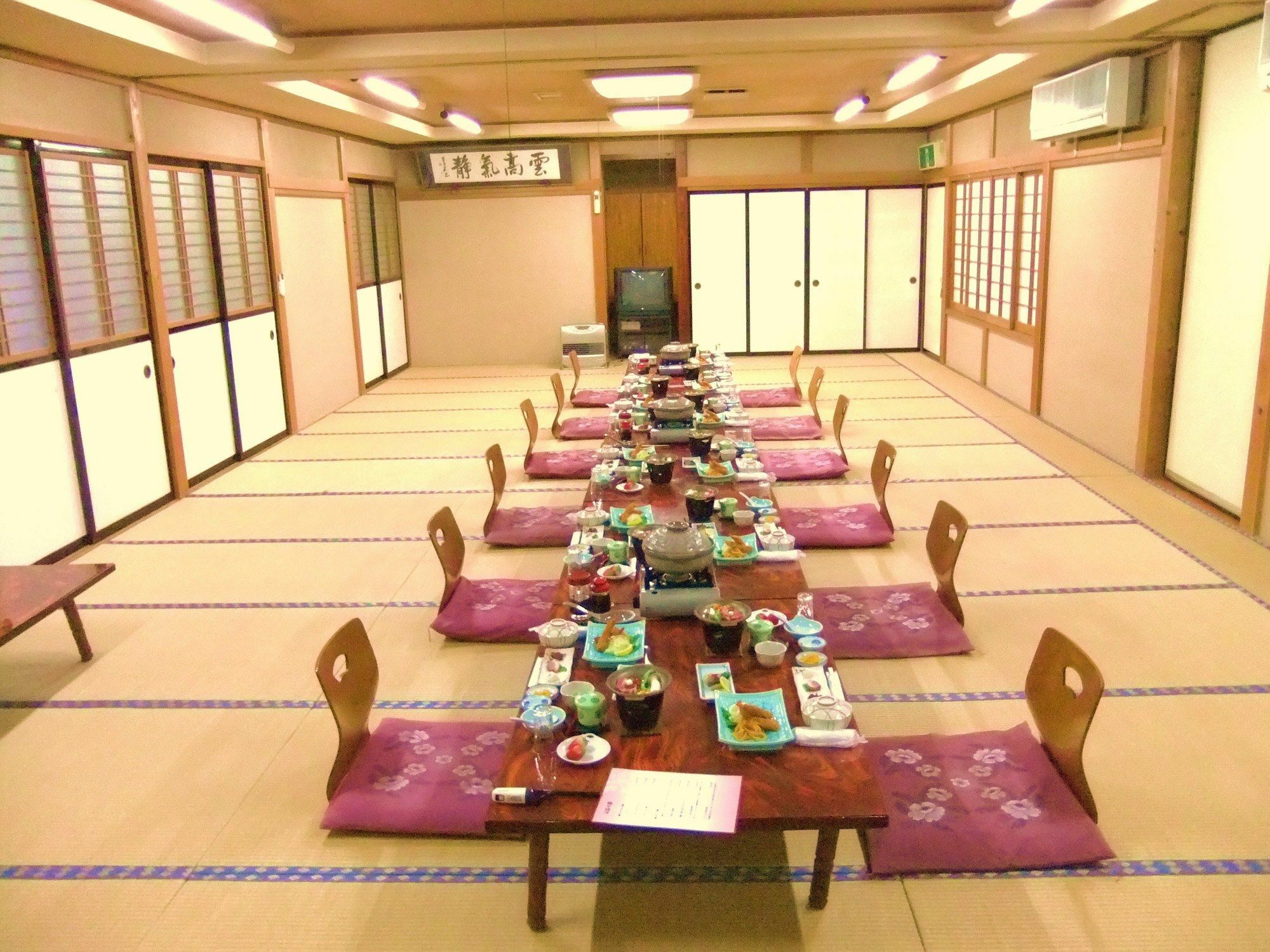 Hotel Nishimiyasou Fujikawaguchiko Zewnętrze zdjęcie